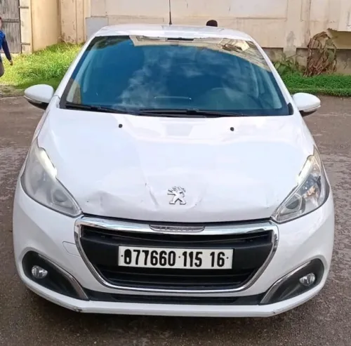 Peugeot 208 2015 208