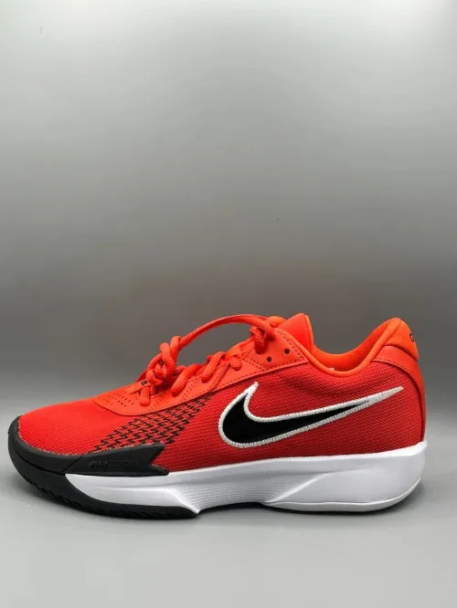 NIKE AIR ZOOM GT