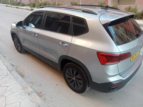 Volkswagen Taos 2023 S