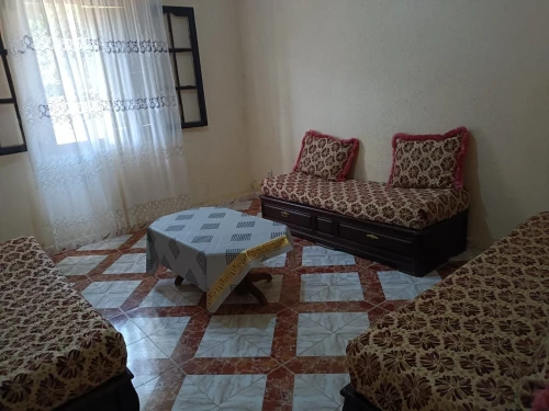 Location vacances Niveau De Villa F4 Tipaza Larhat