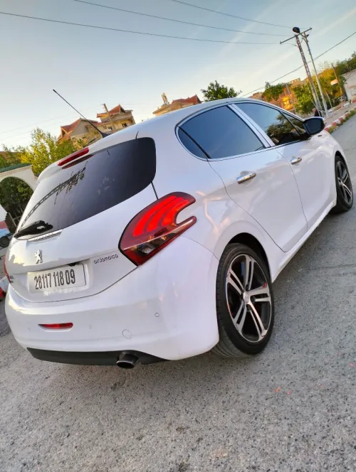 Peugeot 208 2018 GTi Facelift