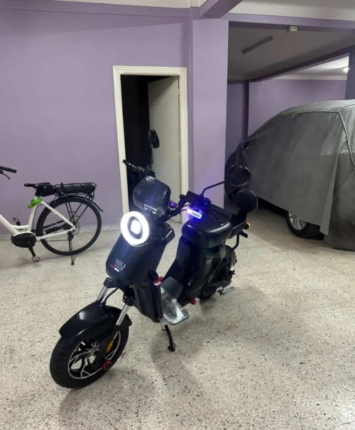 NIU SCOOTER France 2025