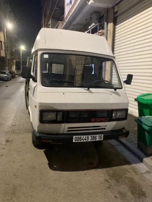 Nissan Trade 1986