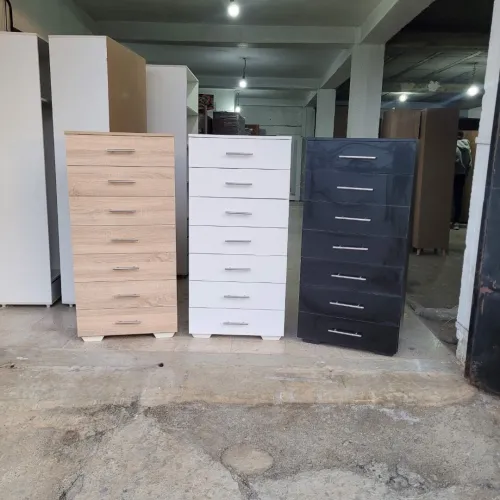 Commode de chambre 5- 7 tiroirs 