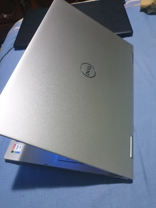 Dell inspiron 7506 2 in 1 i7 11ème génération 16g la ram 500g ssd nvme écran tactile Clavier lumineux