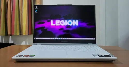 PC Gamer Lenovo LEGION 15.6" AMD Ryzen 7 5800H NVIDIA RTX 3060 40GB RAM 1.5TERA