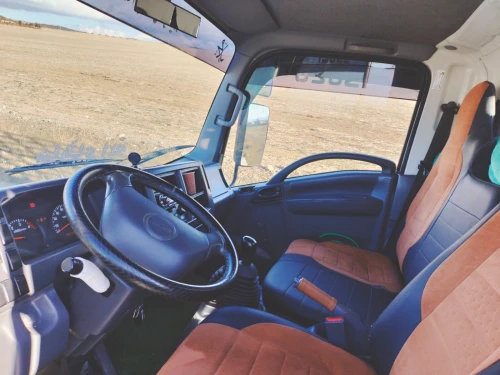 Isuzu Super jambo mini cabine كبينة صغيرة 