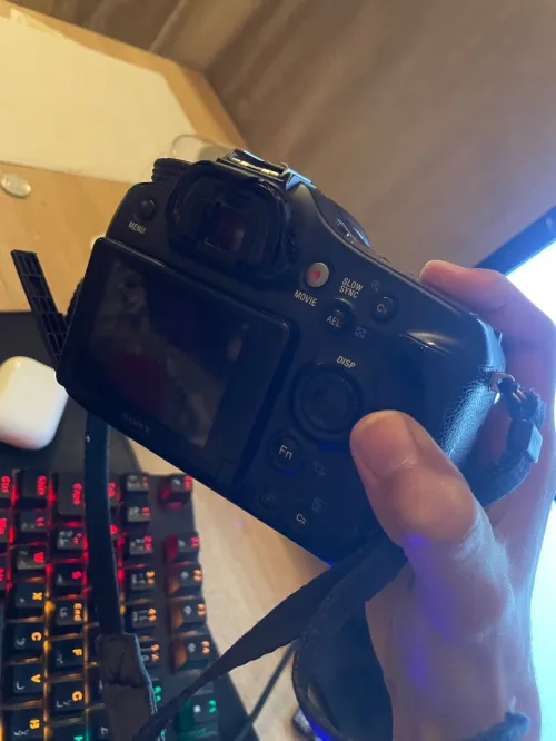 Sony alpha 68