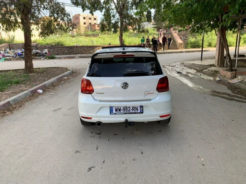 Volkswagen Polo 2016 La cara plis