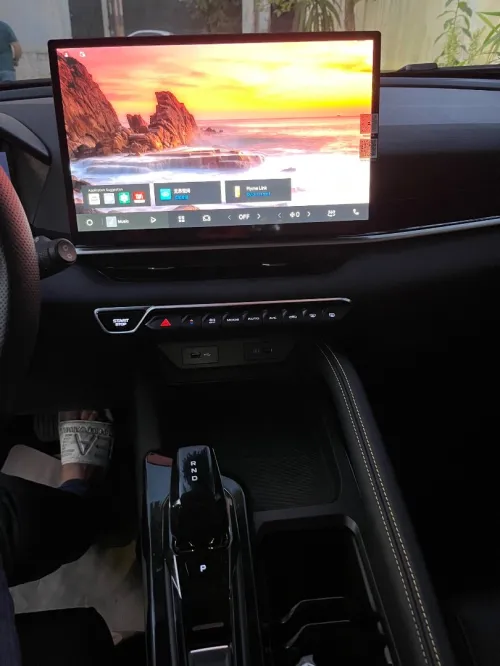 Geely Coolray 2025 Tt option