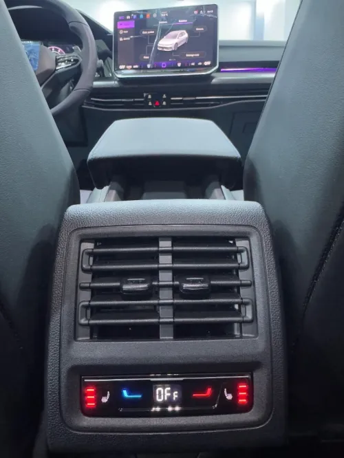 Volkswagen Golf 8 2025 R 333 
