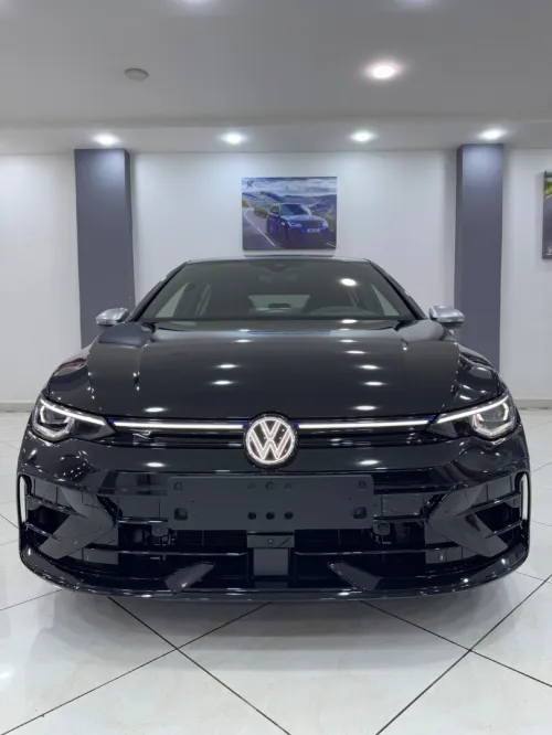 Volkswagen Golf 8 2025 R 333 