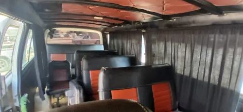 Nissan Urvan 2011