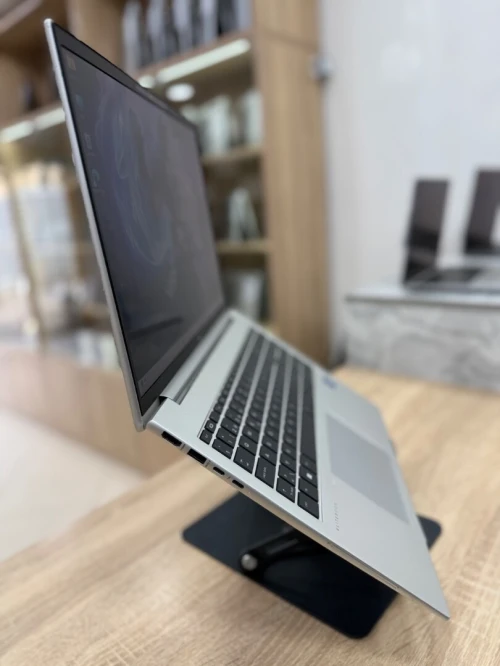 HP EliteBook 860 G10 16 Intel Core i7 1360P