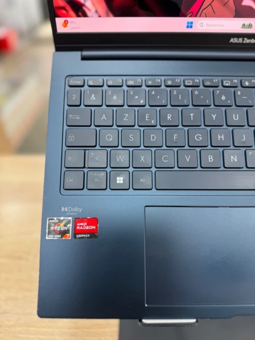 ASUS ZenBook 15 15.6 Ryzen 7 7735U 16GB/512GB oled 2.8K AZERTY