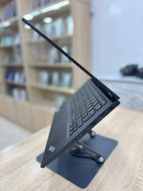 Lenovo ThinkPad X13 Yoga 13.3 i5-10310U 8GB/256GB AZERTY