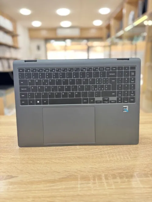 Samsung Galaxy Book 3 Pro 360 16 i7-1360P 16GB/512GB QWERTY AMOLED 120Hz