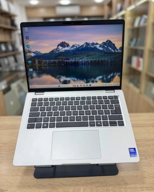 DELL PRO 14 Plus 14 Ultra 7 vPRO 16GB/512GB WiTH AI boost