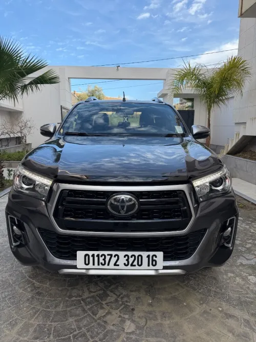 Toyota Hilux 2020 LEGEND DC 4x4 Pack Luxe
