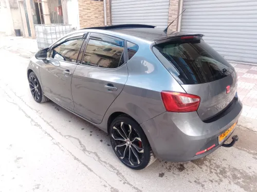 Seat Ibiza 2012 Fully +Toit ouvrant