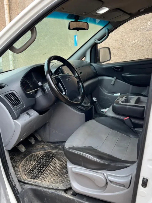 Hyundai H1 2015 Vitré 6 places