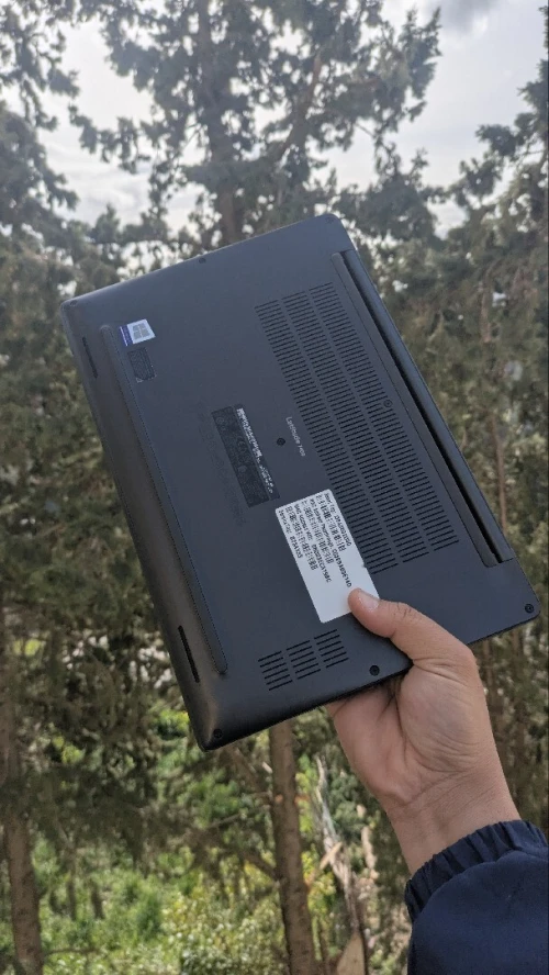 Dell latitude 7400 carbone