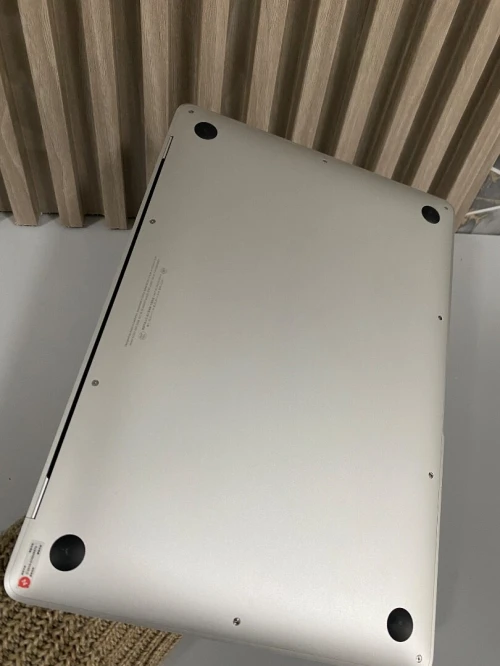 MacBook Air m1 active 2022
