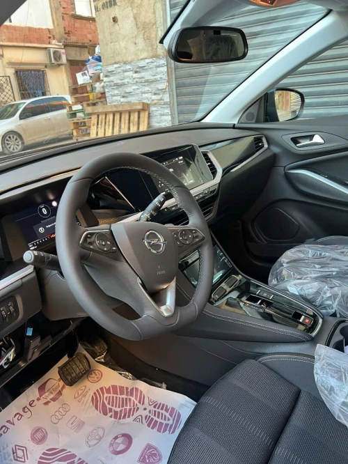 Opel GrandLand 2025 Toute option