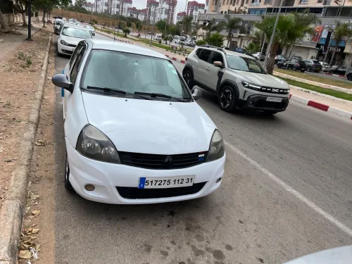 Renault Clio Campus 2012 Bay bay