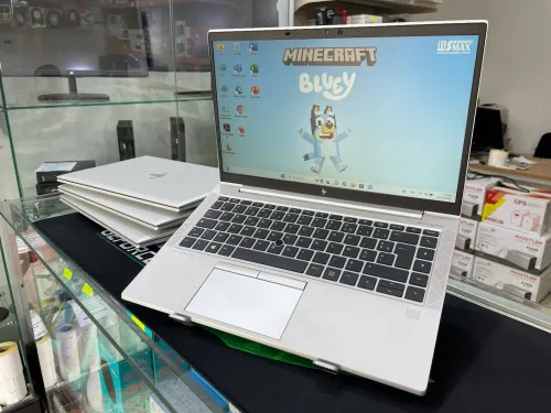 Laptop HP EliteBook 845 G7 Ryzen 5 4650 + Cartable gratuit