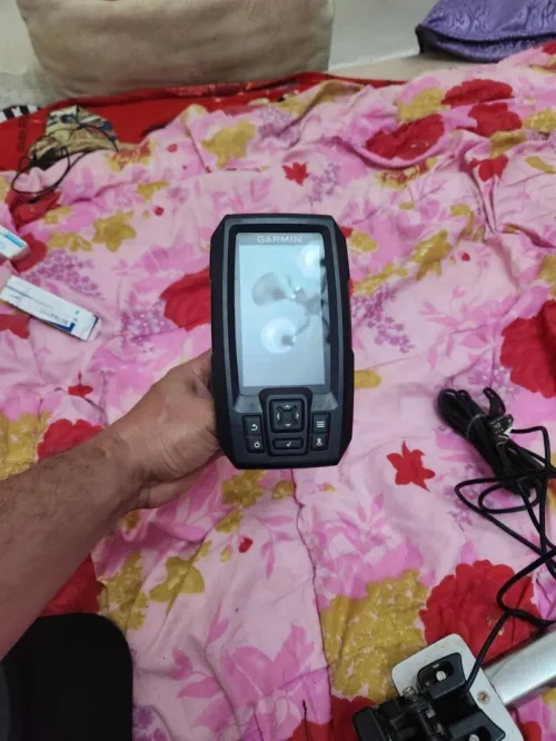 GARMIN Sondeur STRIKER plus 4