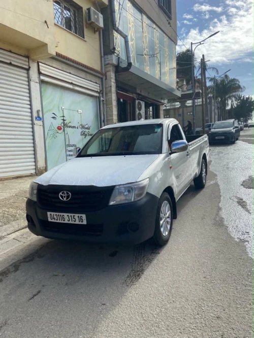 Toyota Hilux 2015 LEGEND DC 4x2