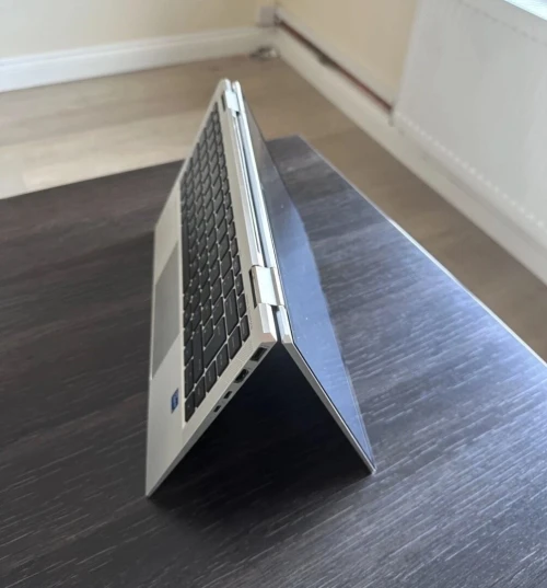 HP ELITEBOOK 830 X360