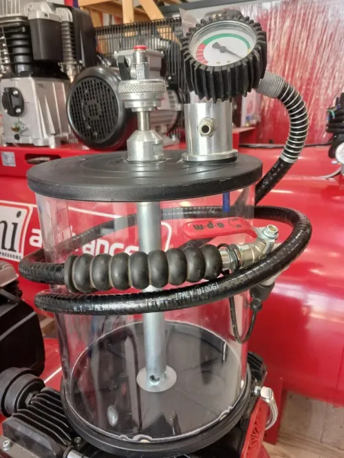 Vasque pour aspirateur d'huile MECLUBE  