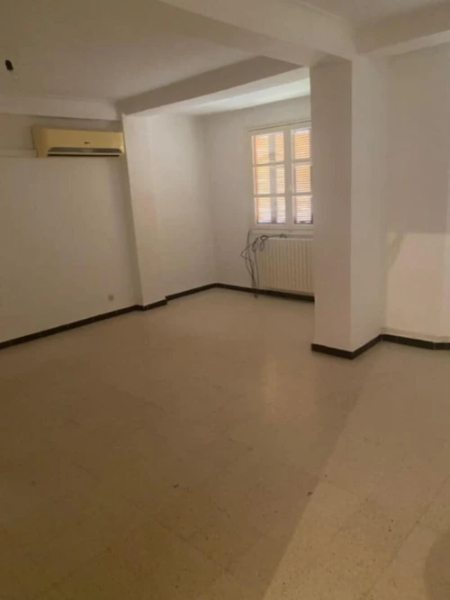 Location Appartement F4 Alger Dely brahim
