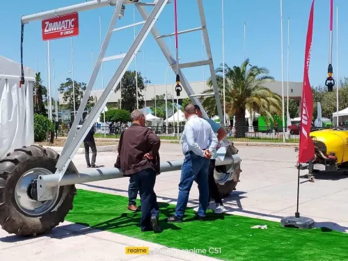 Pivot D'irrigation  Zimmatic  / الرش للري المحوري بيفوا 2025