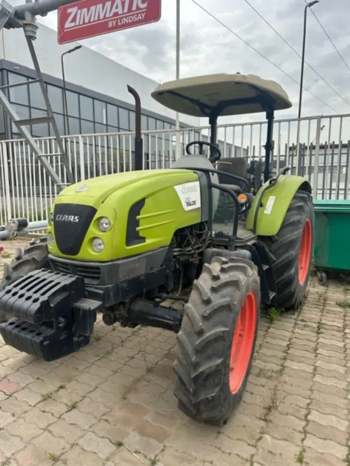 A Vendre : Tracteur CLAAS 210 