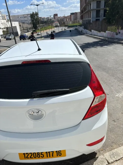Hyundai Accent RB  4 portes 2017 Préstige