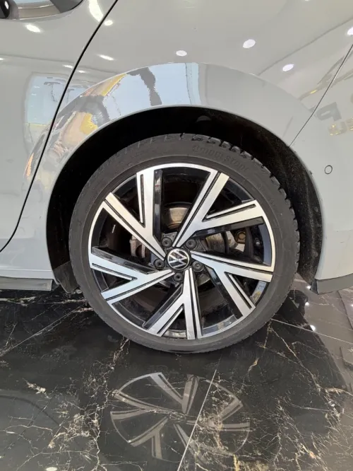 Volkswagen Golf 8 2023 R-Line