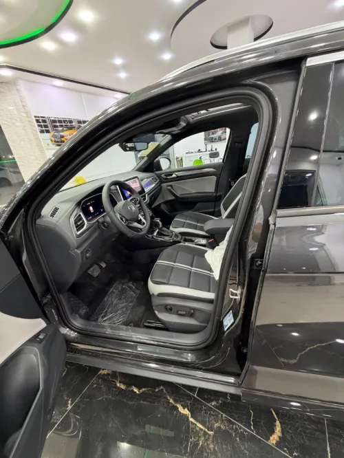 Volkswagen T-Roc 2025 R-Line 