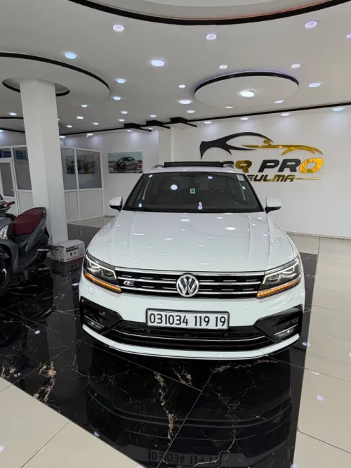 Volkswagen Tiguan 2019 R Line
