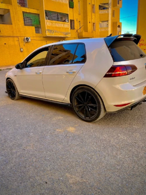 Volkswagen Golf 7 2014 R