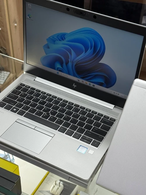 HP ELITEBOOK 830 G5 I5 8350U 8GO 256GO SSD 