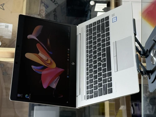 HP ELITEBOOK 840 G6 I7 VPRO 8665U 16GO 512GO SSD NVME