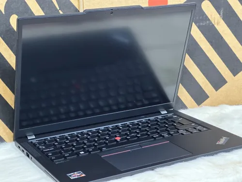 LENOVO THINKPAD X13 GEN 4 AMD RYZEN 5 PRO 7540U 16GO DDR5 256GO SSD NEUF SOUS EMBALLAGE 
