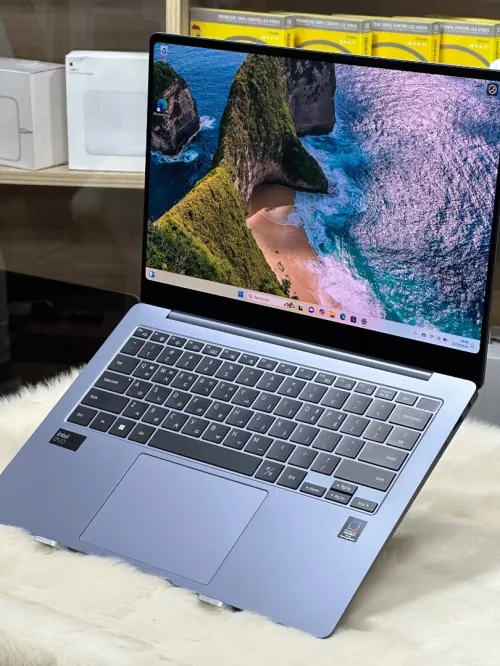 SAMSUNG GALAXYBOOK 4 PRO 940XGK ULTRA 5 125H 16GO DDR5X 512GO SSD AMOLED TACTILE 