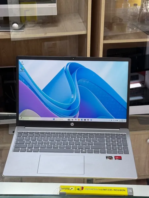 HP LAPTOP 15 FC0XXX AMD RYZEN 7 7730U 16GO 512GO SSD NVME