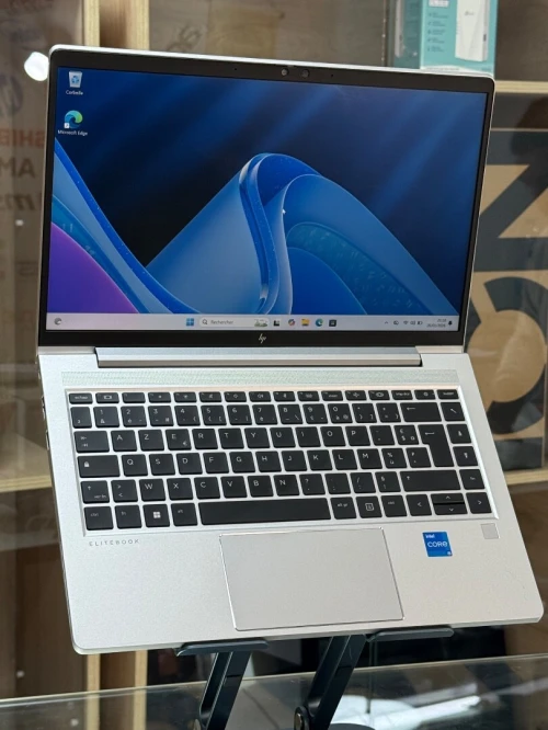 HP ELITEBOOK 640 G10 I5 1335U 16GO 512GO SSD NVME