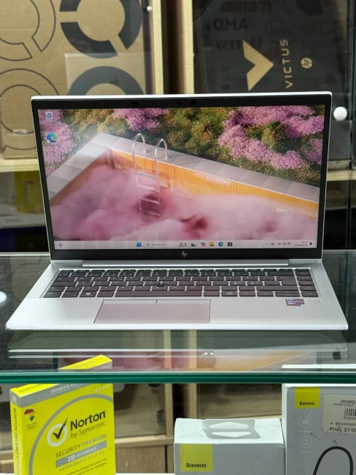 HP ELITEBOOK 840 G8 I5 1135G7 8GO 256GO SSD NVME