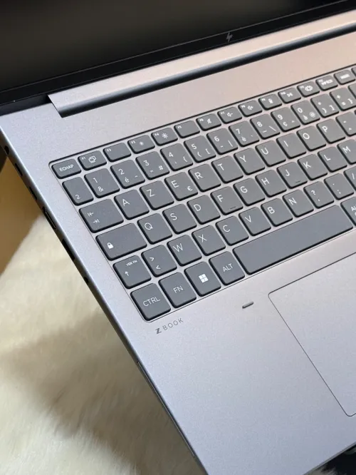 HP ZBOOK POWER 16 G11 INTEL CORE ULTRA 7 VPRO 165H 32GO DDR5 1TO SSD NVIDIA RTX 2000ada 8GO NEUF 